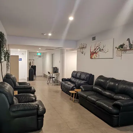 Quokka Backpackers Hostel Perth - Note - Valid Passport Required To Check In-2